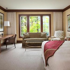 Executive King Room